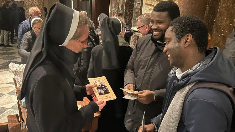 Le suore della Sacra Famiglia di Nazareth nella Basilica di San Bartolomeo all'Isola Tiberina (don Paweł Rytel-Andrianik)